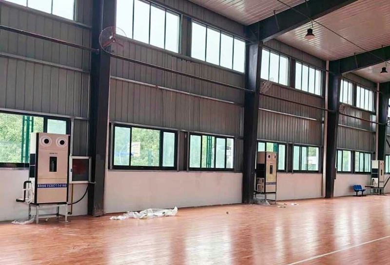 籃球館整體制冷降溫，安裝蒸發(fā)冷省電空調(diào) - 立式射流機