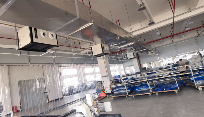 江蘇工廠降溫，安裝蒸發(fā)冷省電空調(diào)-臥式射流空調(diào)機(jī)組